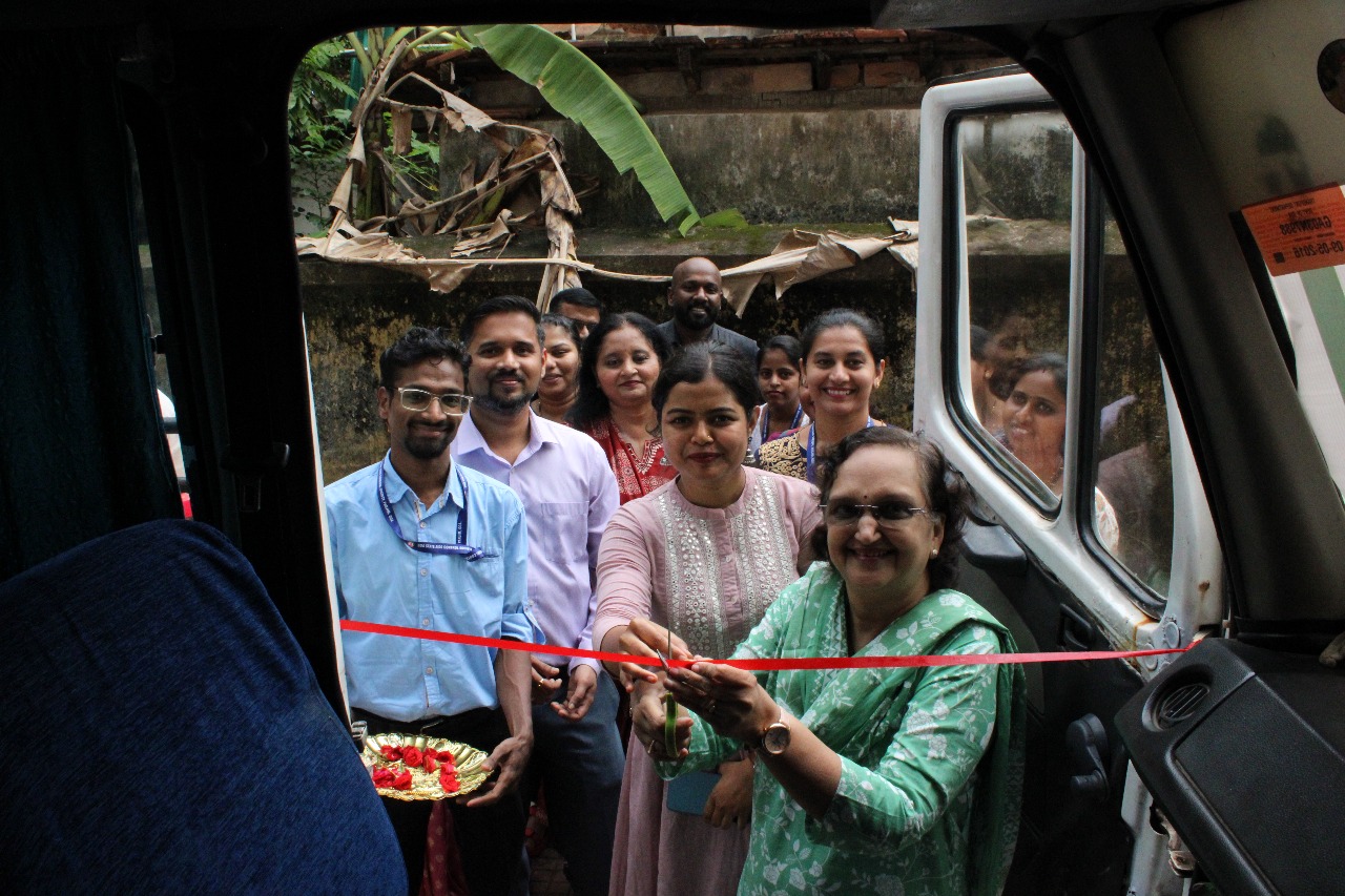 Ribbon cutting of the Flagging-off-the-Mobile-Integrated-Counseling-and-Testing-Centre-Van
